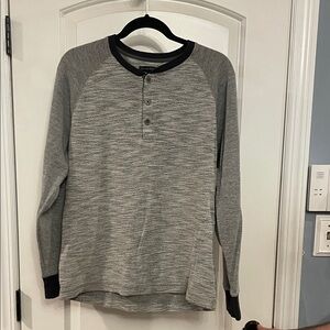 Banana Republic- Men's Gray Shirt